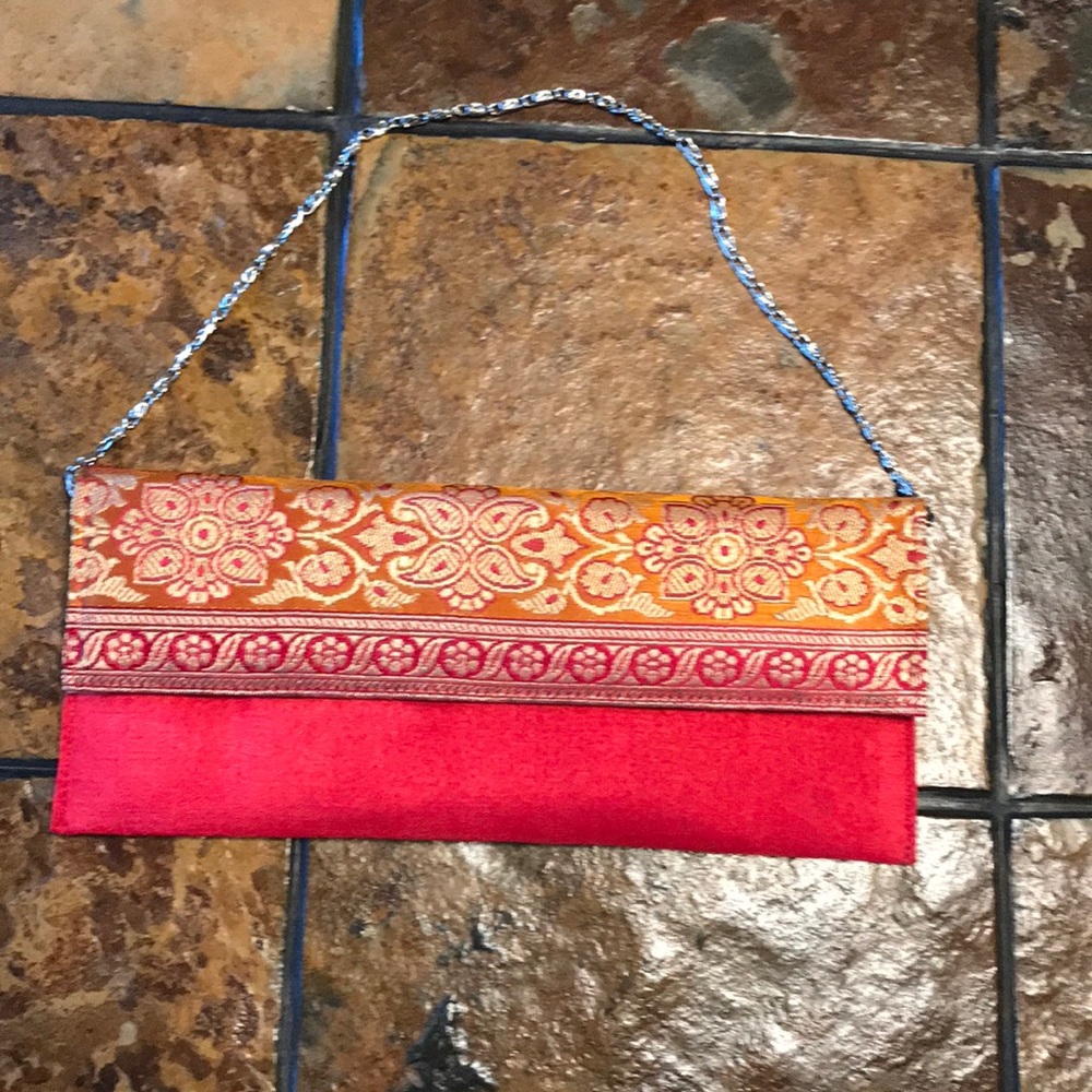 Indian wristlet
